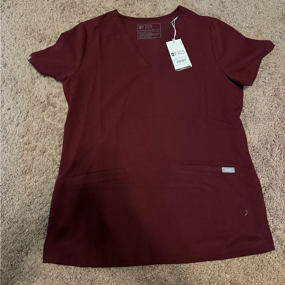 FIGS scrub top